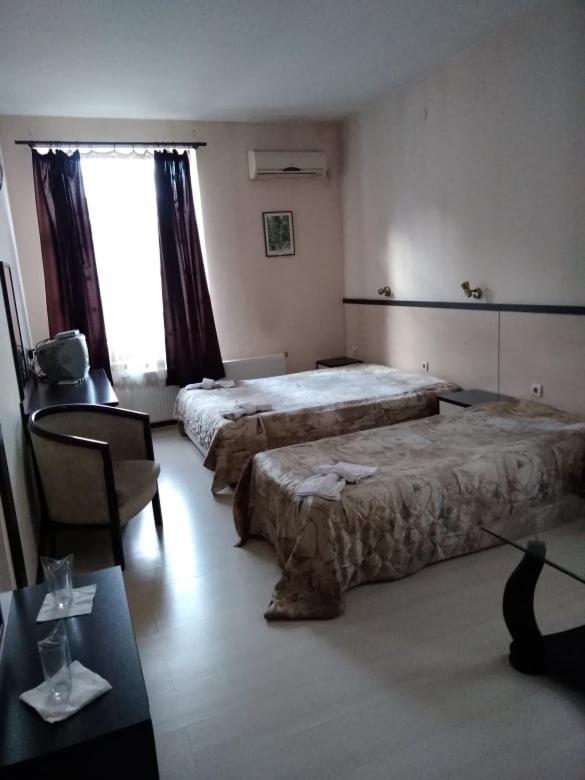 Hotel Къщата На Генерала Berkovica Esterno foto